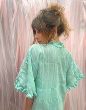 Load image into Gallery viewer, Frilly Green Vintage gown
