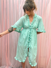 Load image into Gallery viewer, Frilly Green Vintage gown
